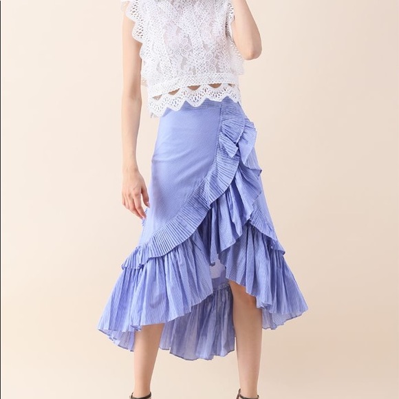 Chicwish Dresses & Skirts - NWT Applause of Ruffle Tiered Frill Hem Skirt